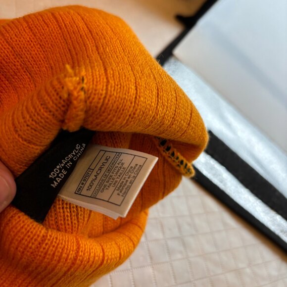 University of Texas at El Paso UTEP Kid's Acrylic Pom Pom Beanie with Tags - Picture 12 of 13